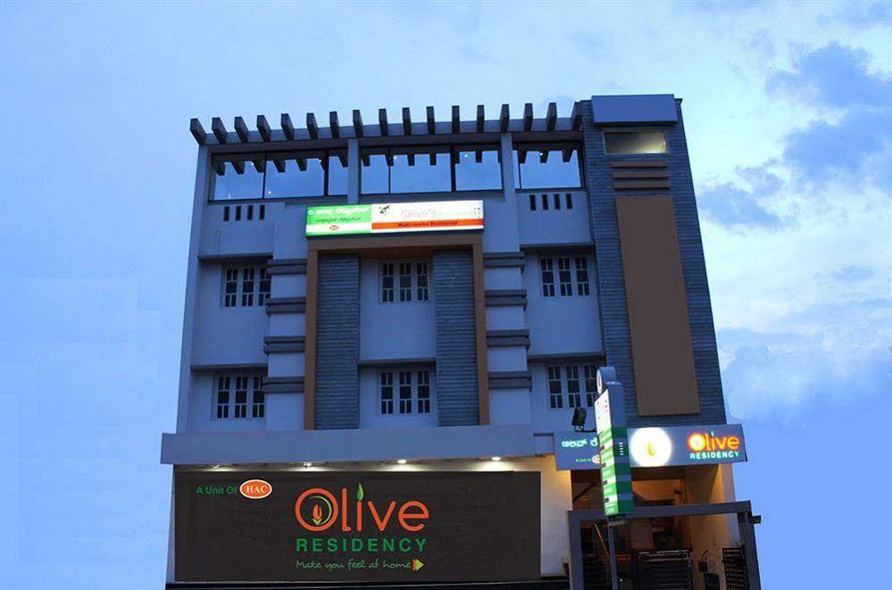 Oyo 1900 Hotel Olive Residency Mysuru Zewnętrze zdjęcie