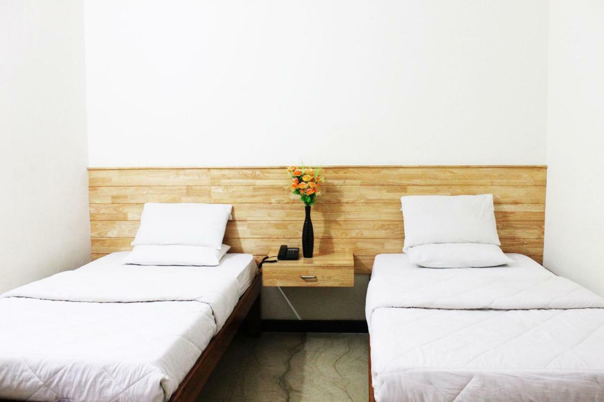 Oyo 1900 Hotel Olive Residency Mysuru Zewnętrze zdjęcie